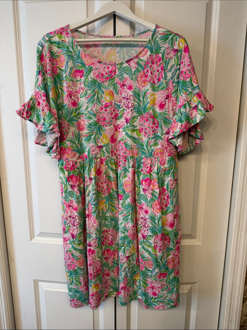 Floral Pink & Green Short Sleeve Women’s Dress with pockets!